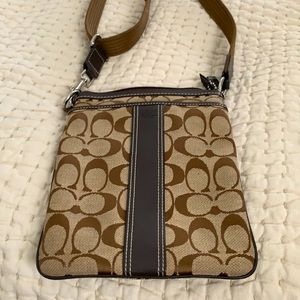 Authentic Vintage Coach Shoulder Bag/Crossover Bag